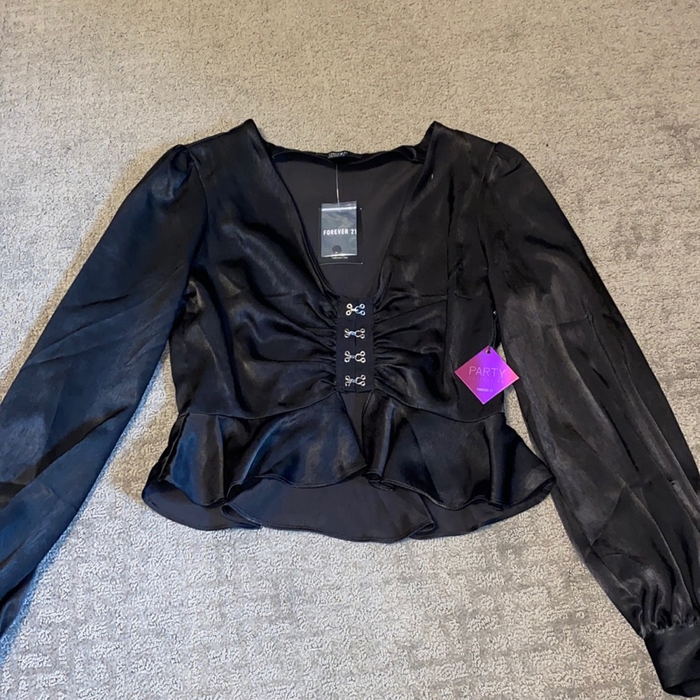 Silk Black Longsleeve